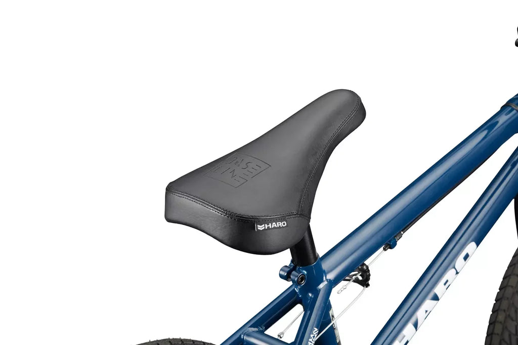 Selle de BMX Haro noire sur cadre de vélo bleu