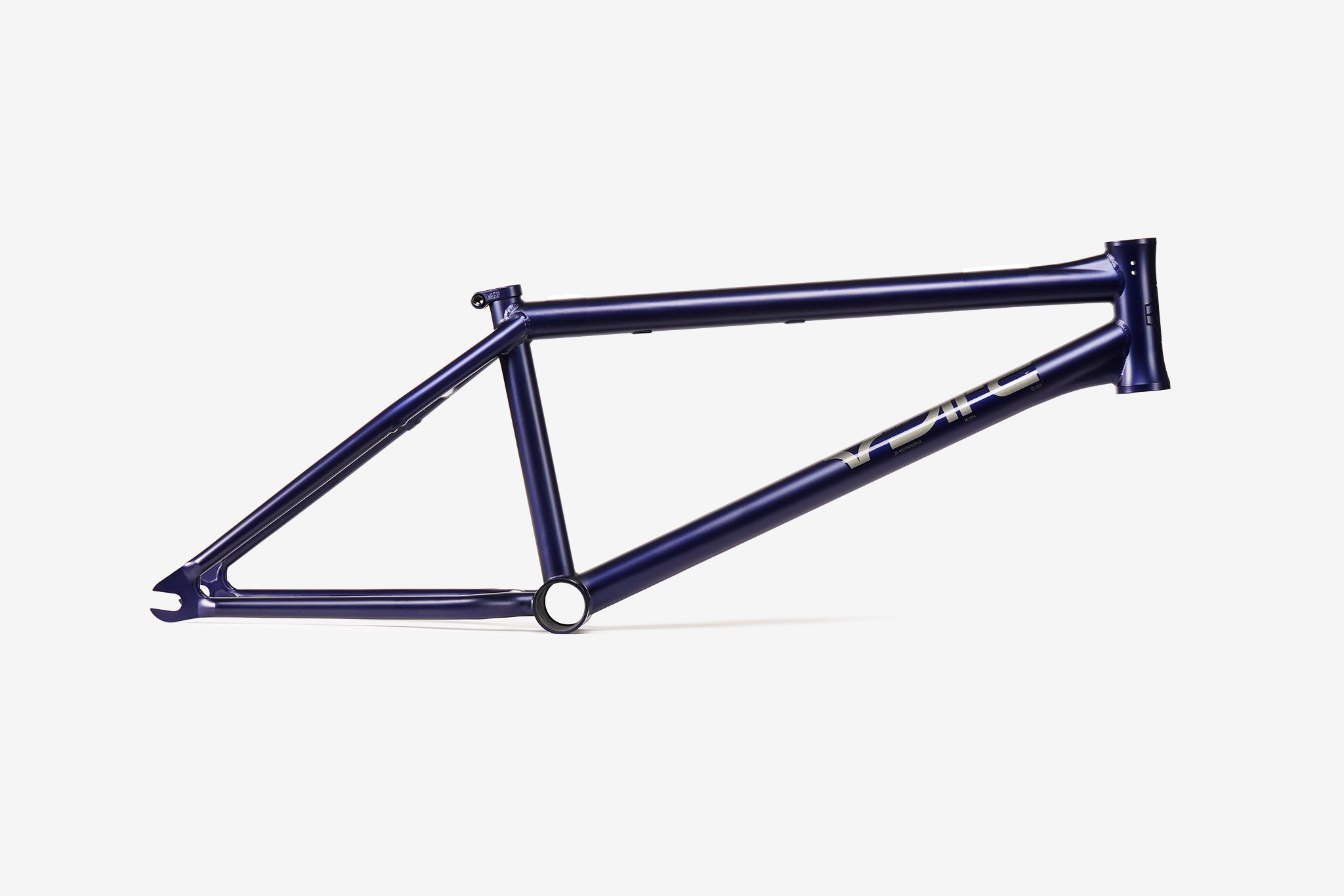cadre matt indigo wethepeople profil loubser
