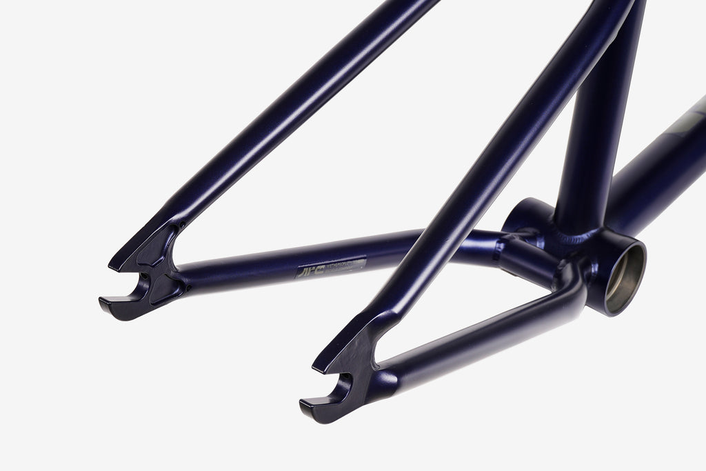 CADRE WETHEPEOPLE ARC MURRAY LOUBSER SIGNATURE