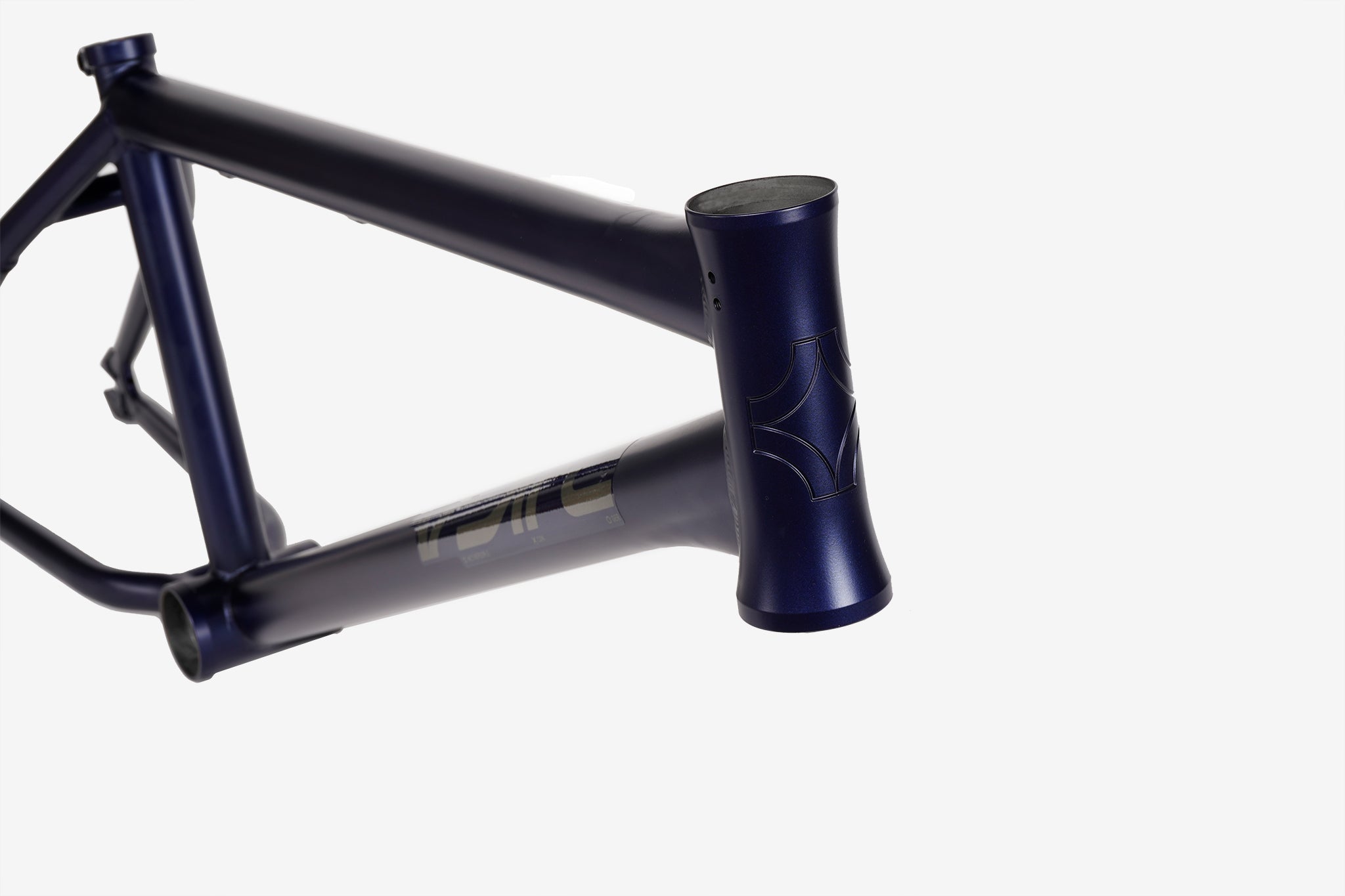 CADRE WETHEPEOPLE ARC MURRAY LOUBSER SIGNATURE