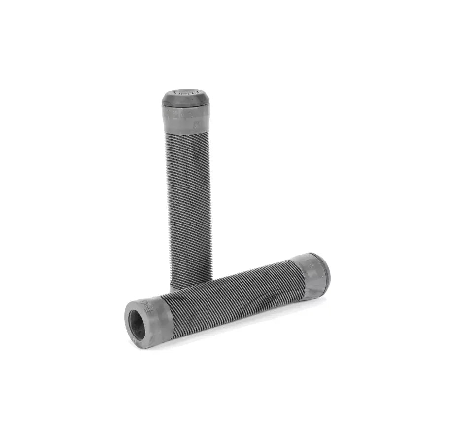 grips flangeless