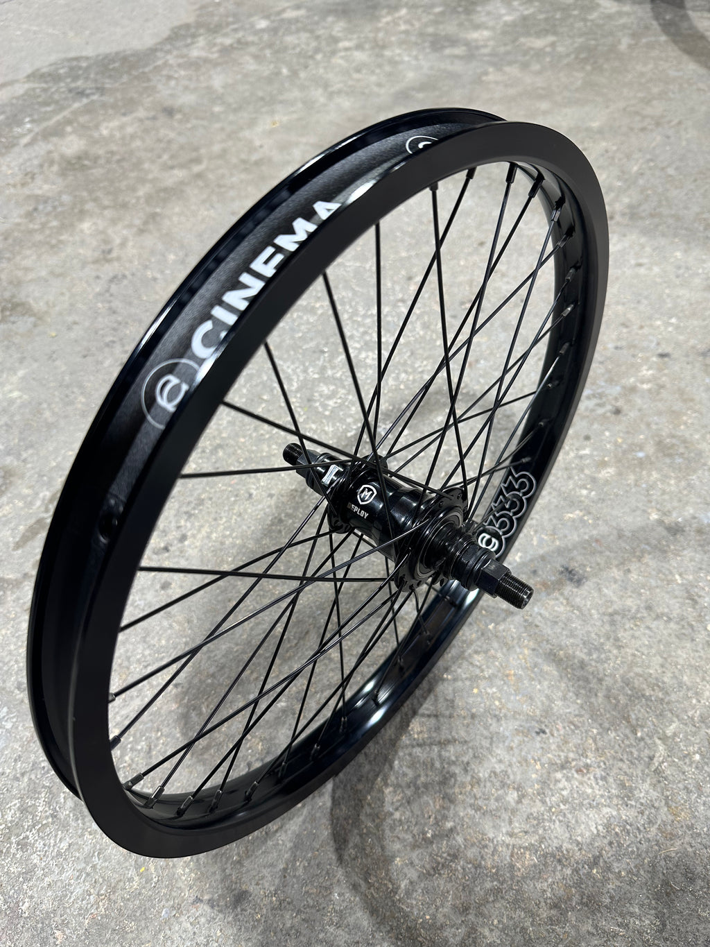 ROUE ARRIÈRE CINEMA / MISSION DEPLOY FREECOASTER