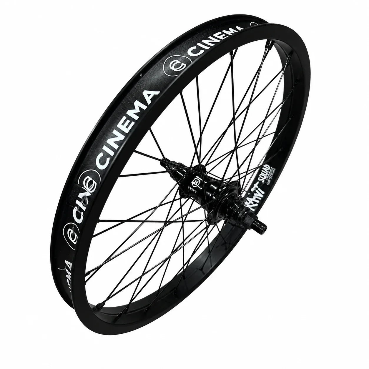 Roue BMX Cinema noire avec jante et moyeu stylisés, idéale pour le freestyle