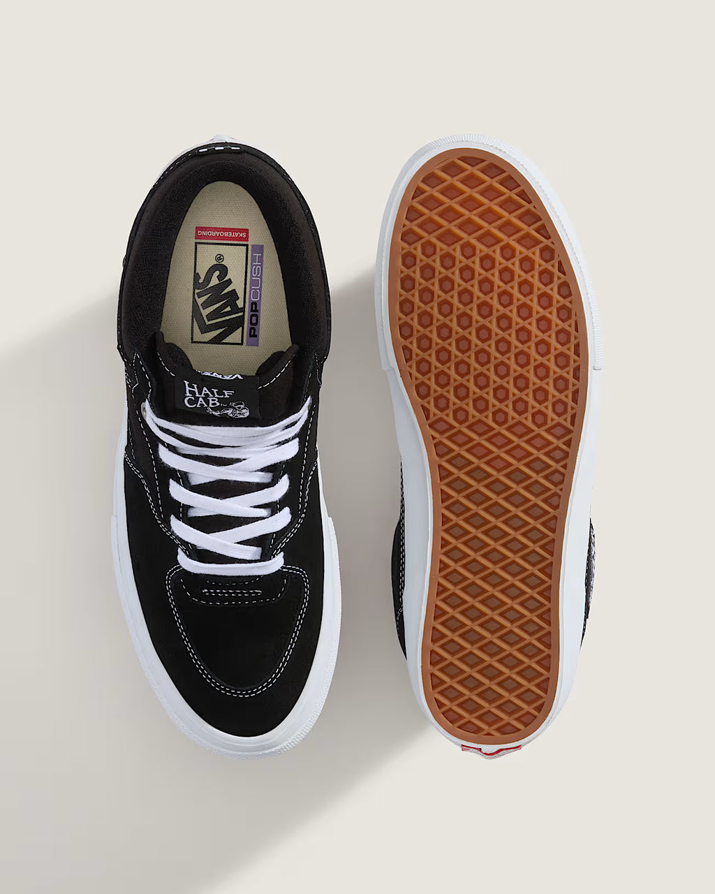 CHAUSSURES VANS SKATE HALF CAB BLACK/WHITE