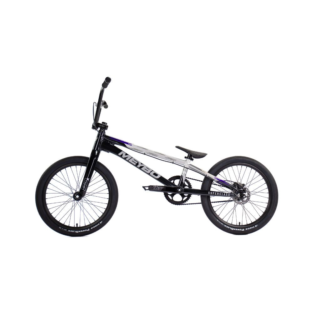 Bmx Meybo Superclass 2026 Pro 23" Black-Grey-Purple, trois quarts avant