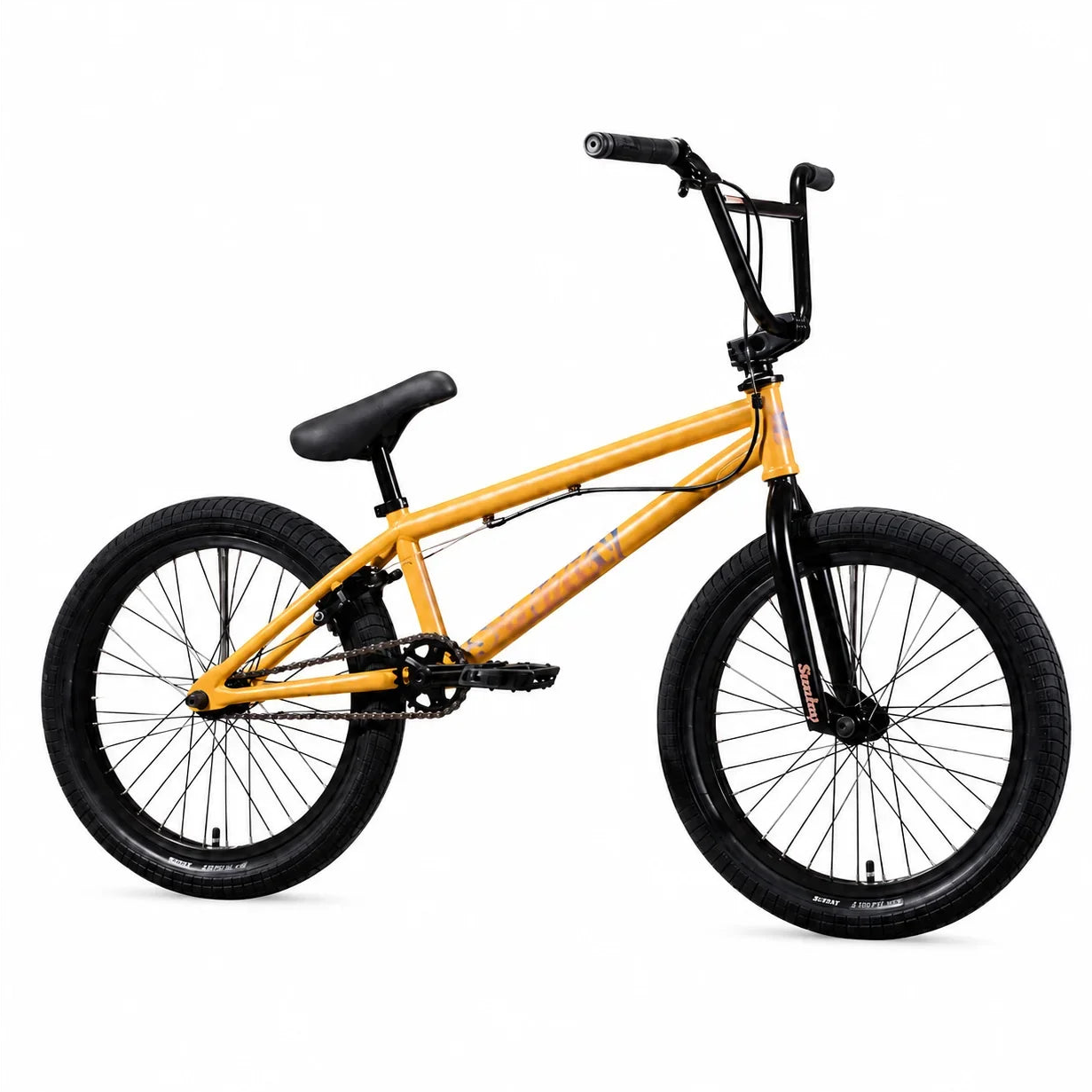 Vélo BMX de couleur jaune avec cadre et pneus noirs sur fond blanc