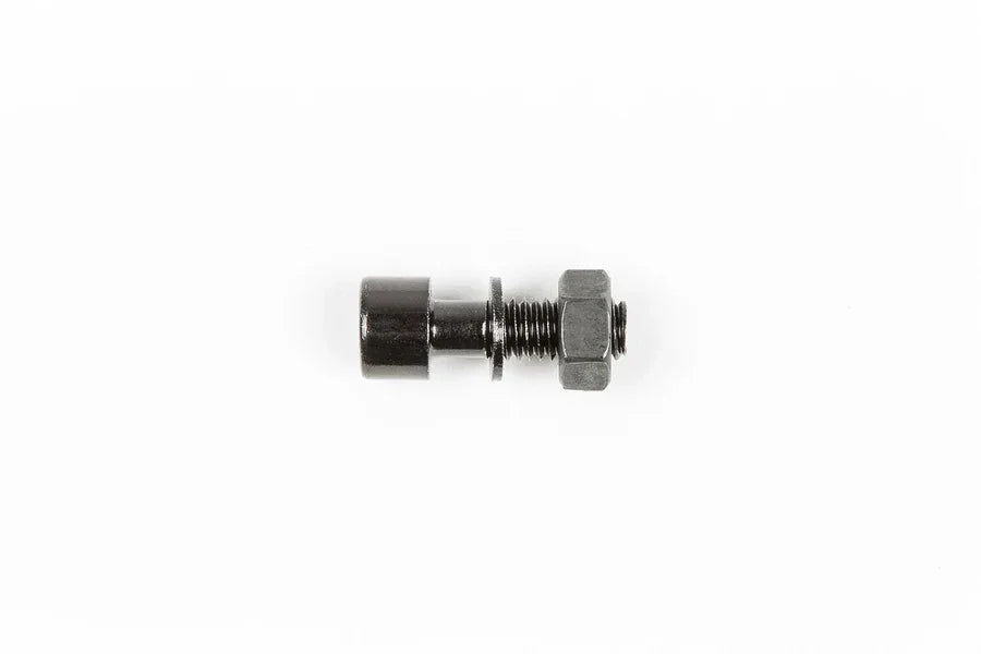 Boulon et écrou de fixation noirs pour vélo BMX sur fond blanc