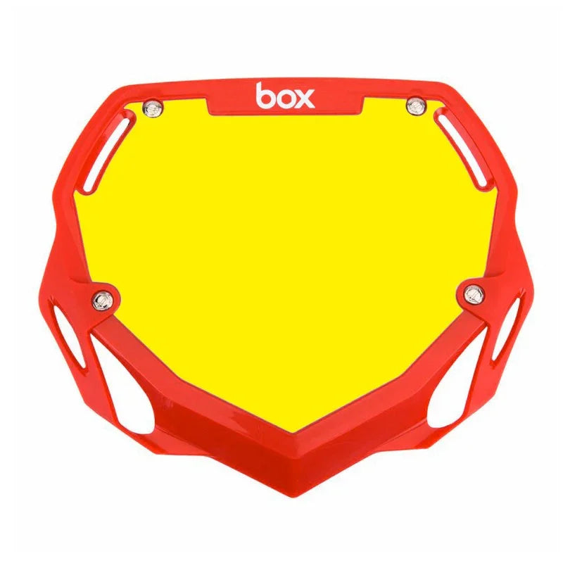 plaque à numéroBMX rouge avec plaque jaune et logo box
