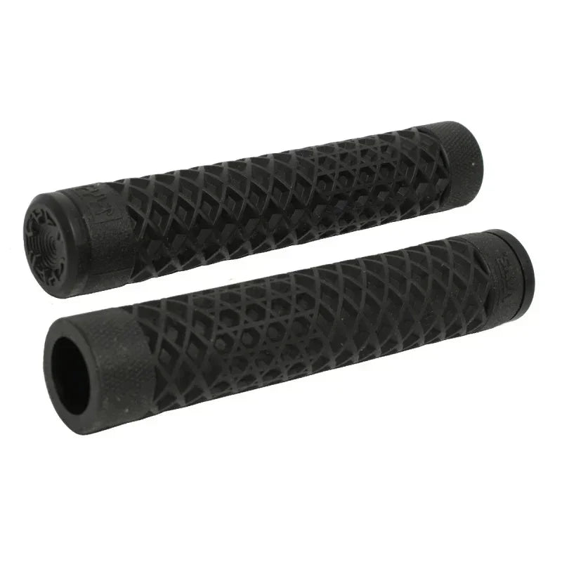 Poignées BMX noires avec motif losange antidérapant pour vélo tout terrain