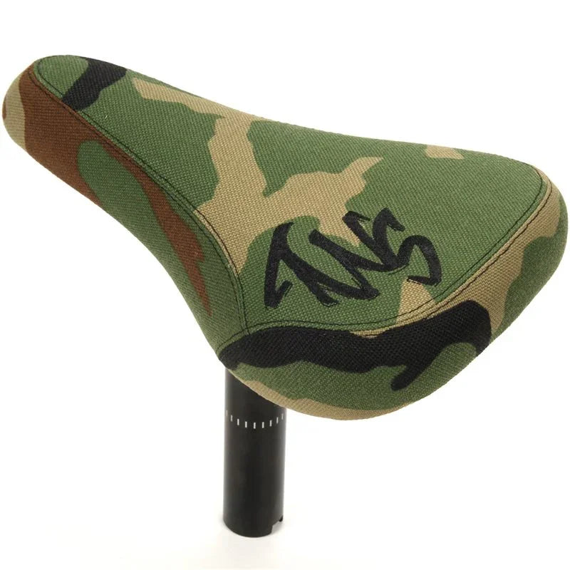 Selle BMX camouflage avec logo noir, design robuste pour vélo tout terrain