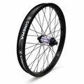 Roue BMX Cinema noire avec moyeu violet, idéale pour le freestyle et les tricks