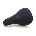 Selle BMX noire en tissu avec logo circulaire, design ergonomique pour vélo freestyle
